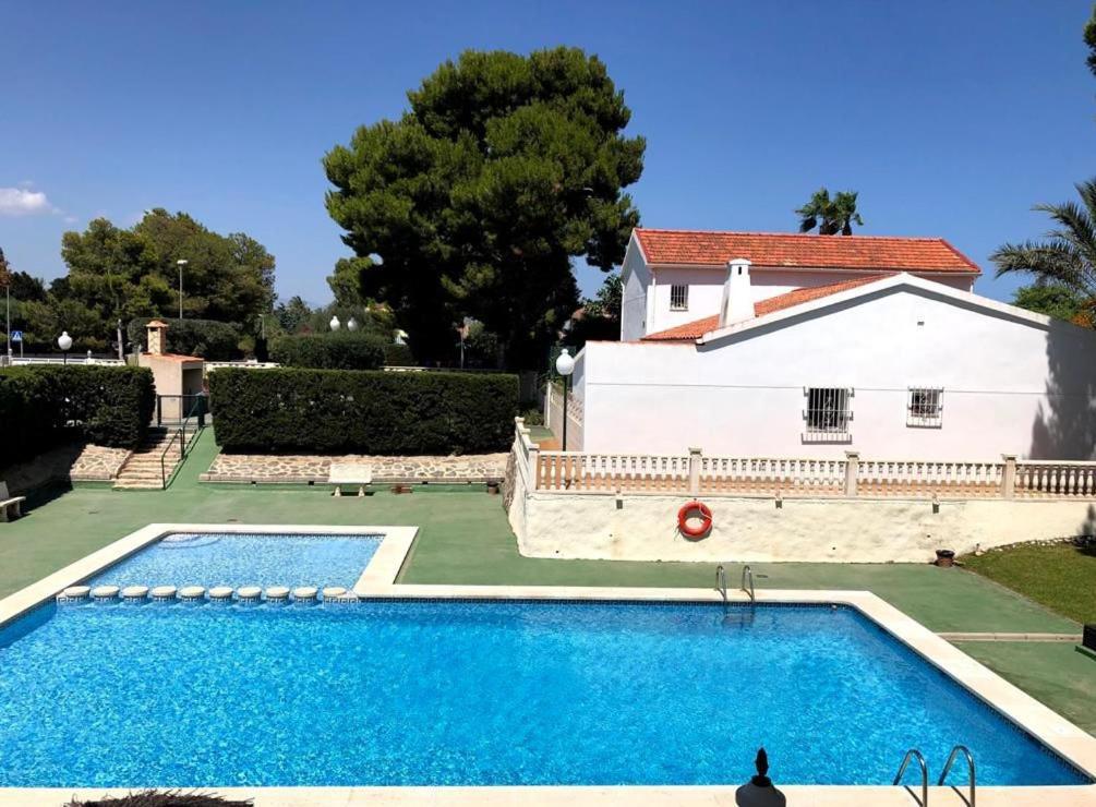 Apartamento Con Piscina Y Parking El Campello Esterno foto